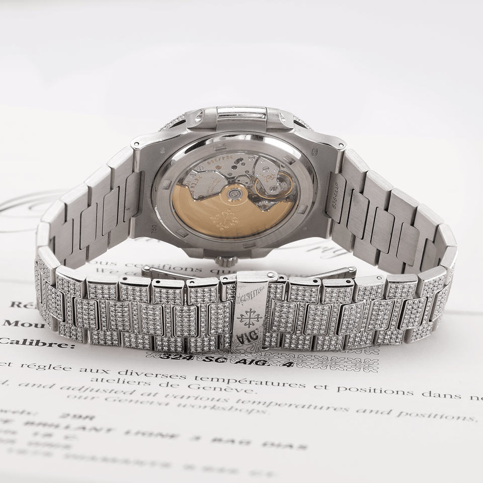 Nautilus 5719/10G-010 Erkek 40 mm + Kutu