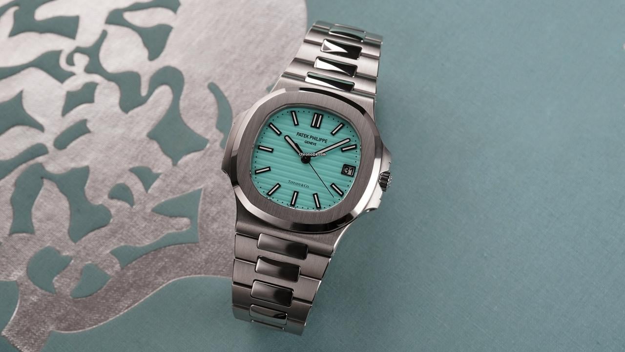 5740 Nautilus  Automatic Nautilus 40 mm + Kutu