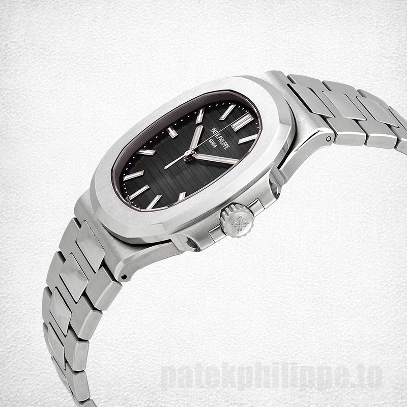 5740 Nautilus  Automatic Nautilus 40 mm + Kutu